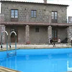 Tenuta Roccaccia Lantgård *