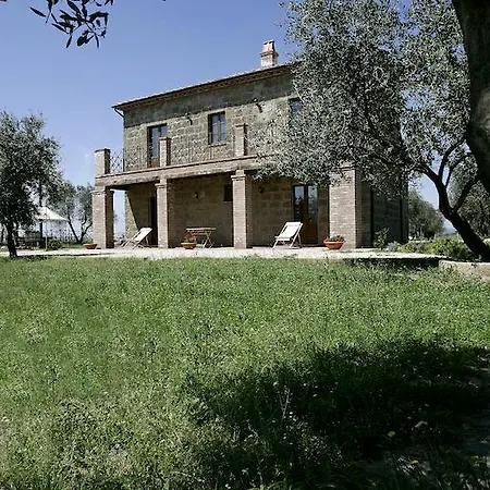 Farma Tenuta Roccaccia Pitigliano